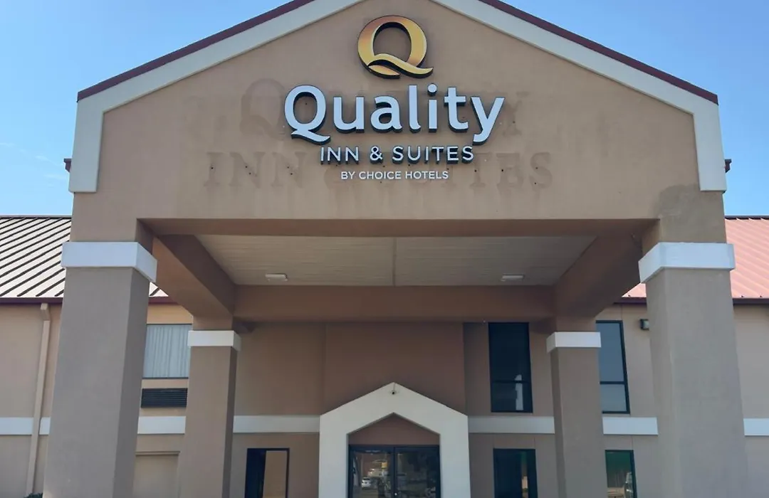 Quality Inn & Suites Pine Bluff-1