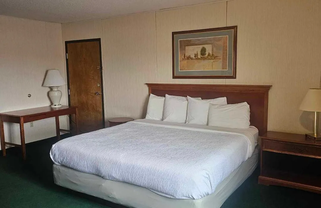 Beartooth Inn-1