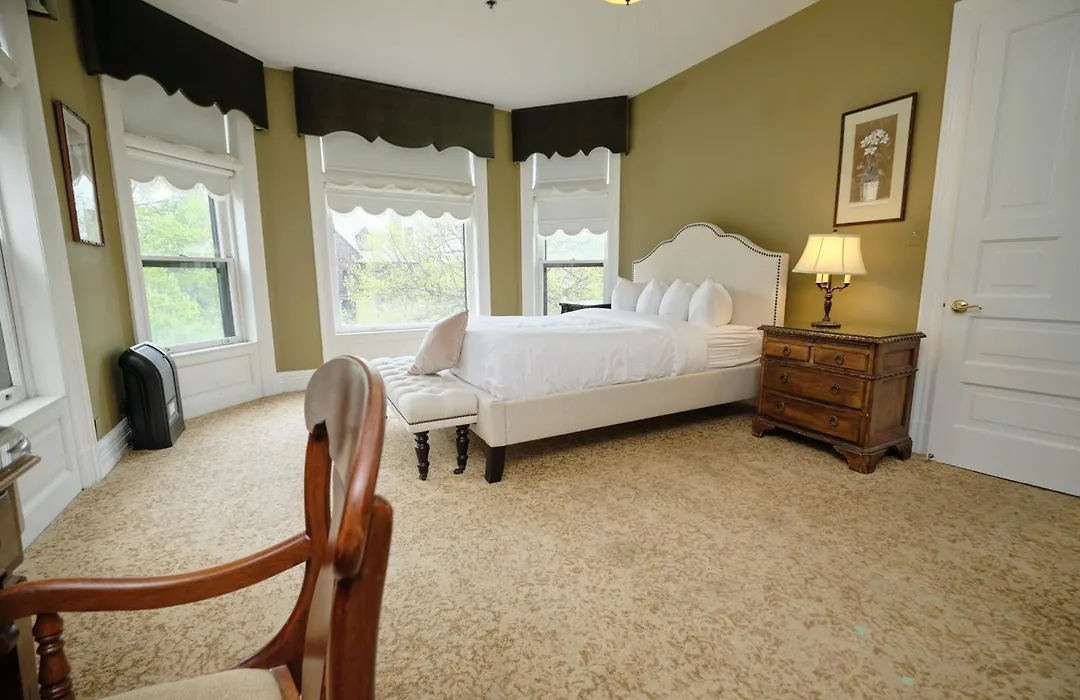 The Inn On Ferry Street-1
