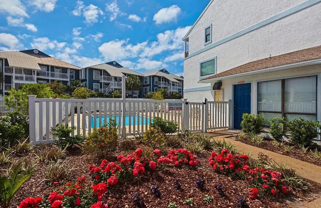 Costa Vista Townhouse #7-1