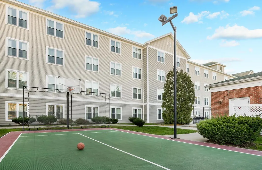 Homewood Suites By Hilton Manchester/Airport-1