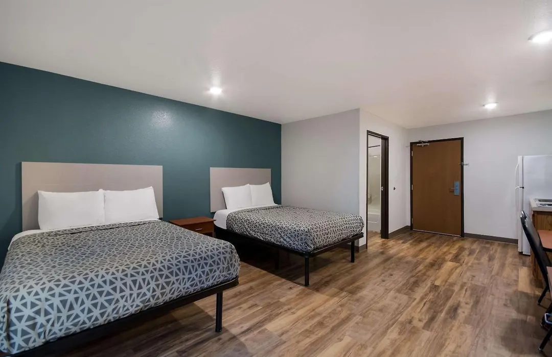 Woodspring Suites Johnson City-1
