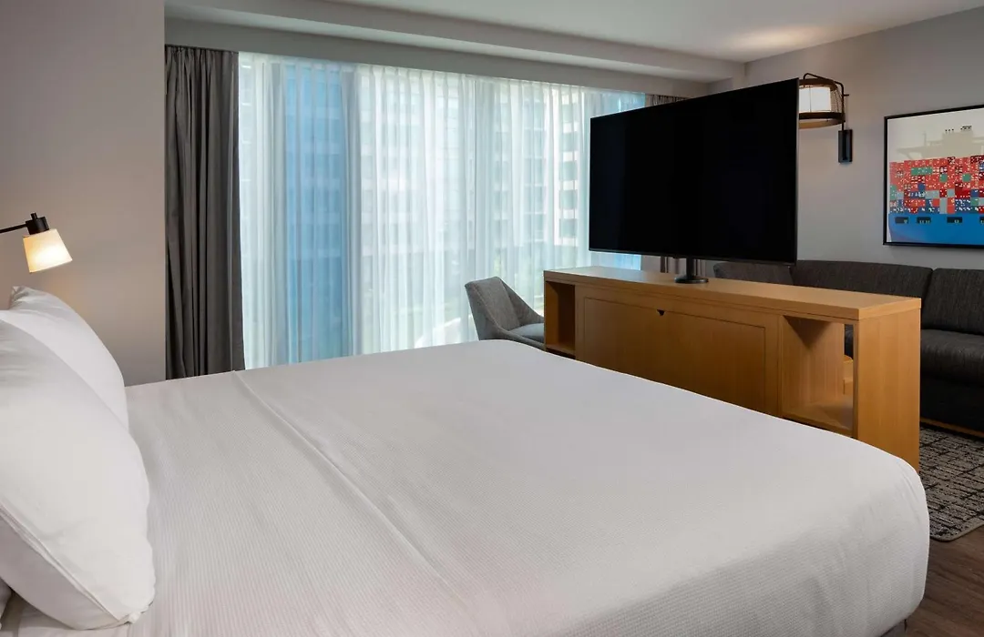 Hyatt Place Boston/Seaport District-1