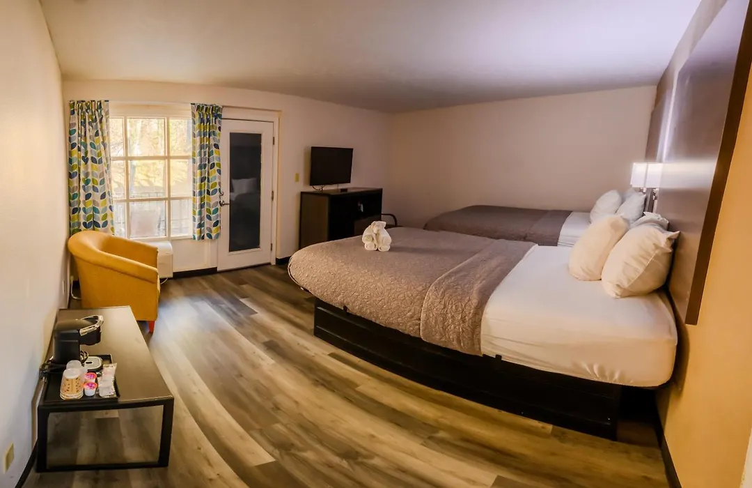 Bear Creek Inn Gatlinburg, Tn-1