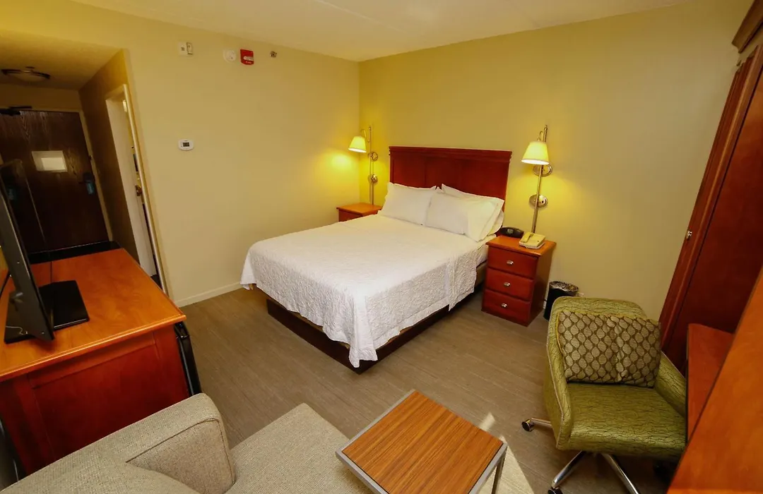 Hampton Inn Franklin, Nc-1