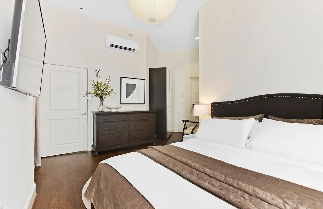 Brexton Hotel-1
