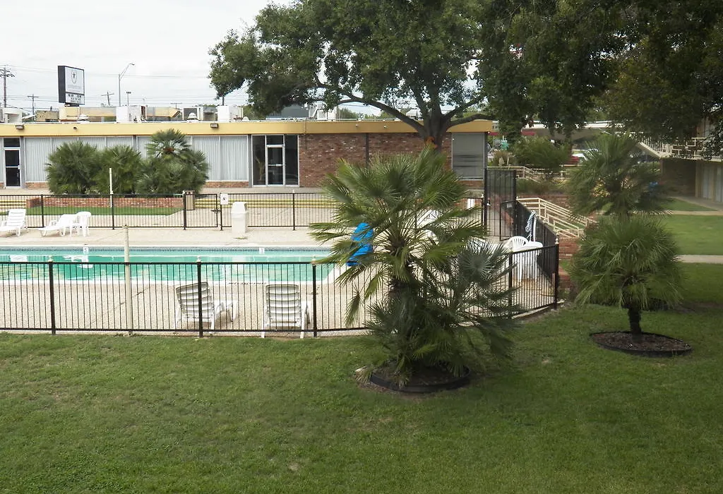 University Inn-1