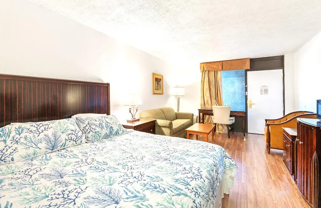 Williamsburg Suites-1