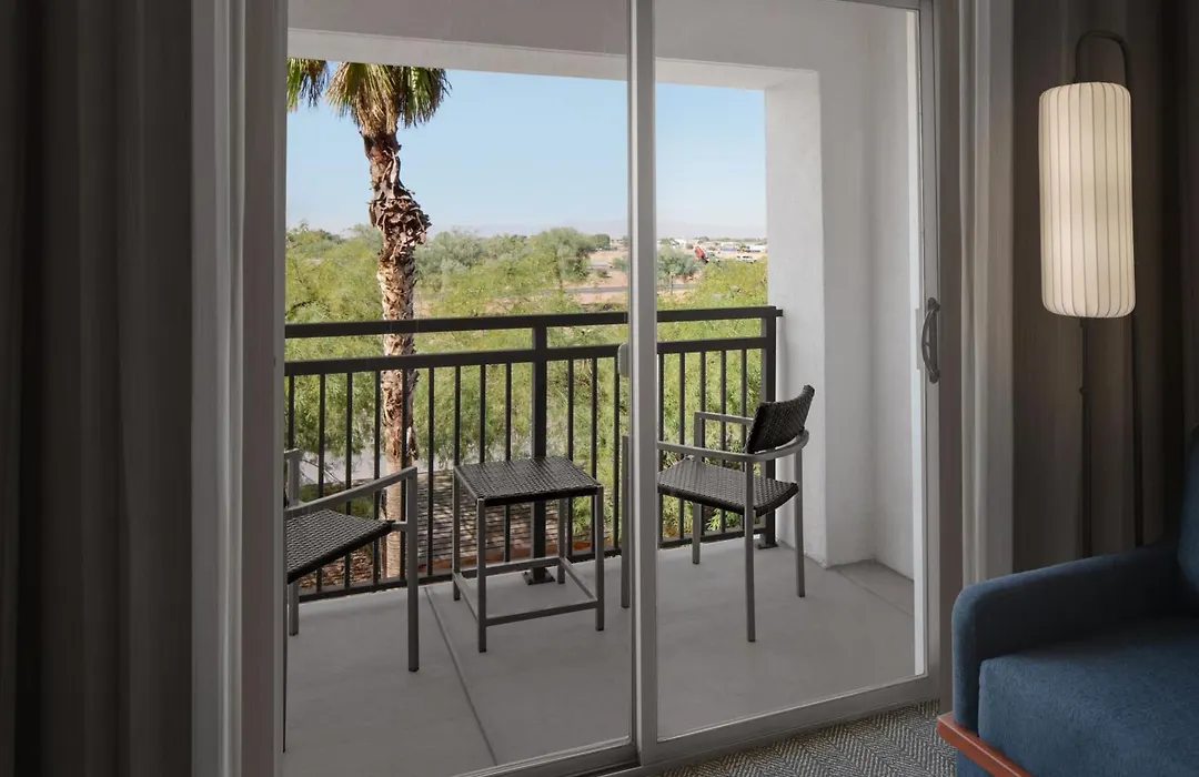 Courtyard By Marriott Phoenix West/Avondale-1