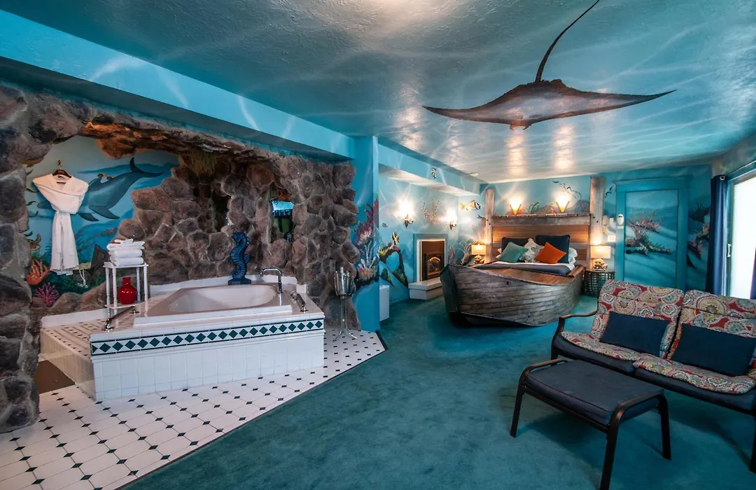 The Anniversary Inn - Logan-1