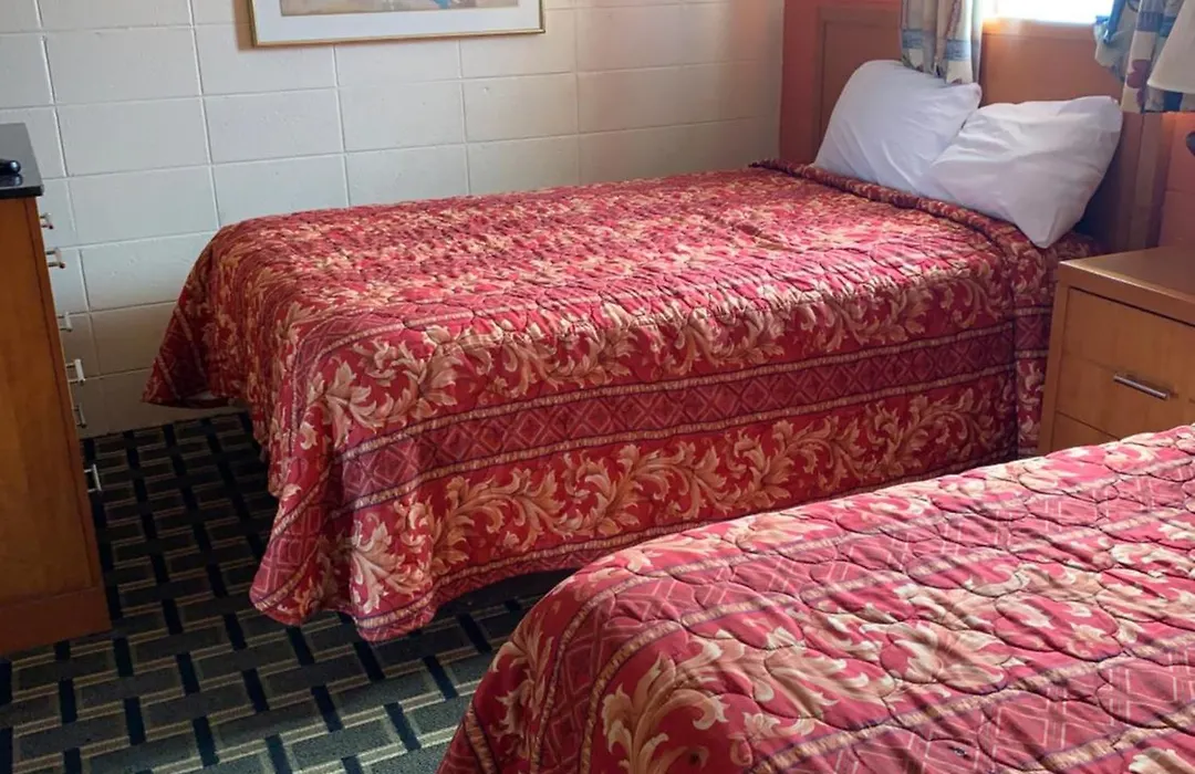 Wayfarer Motel-1