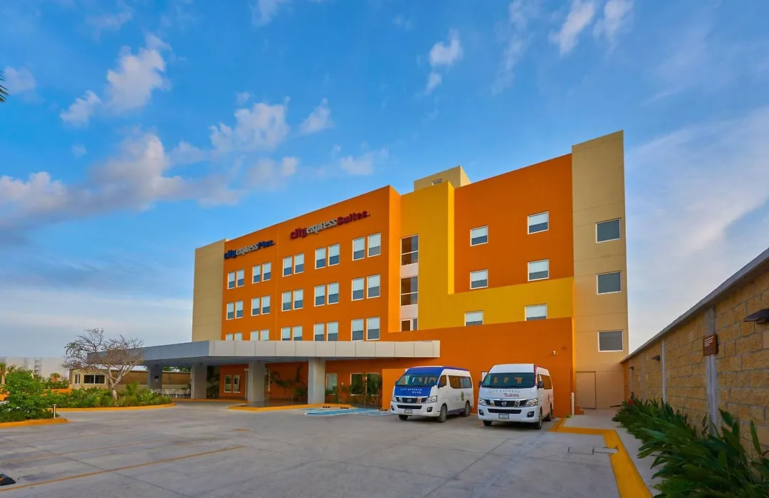 City Express Suites By Marriott Cabo San Lucas-1