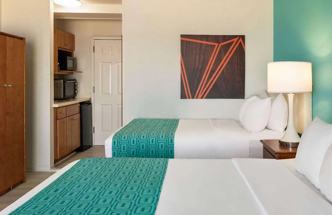 Howard Johnson By Wyndham Ocean City Oceanfront-1