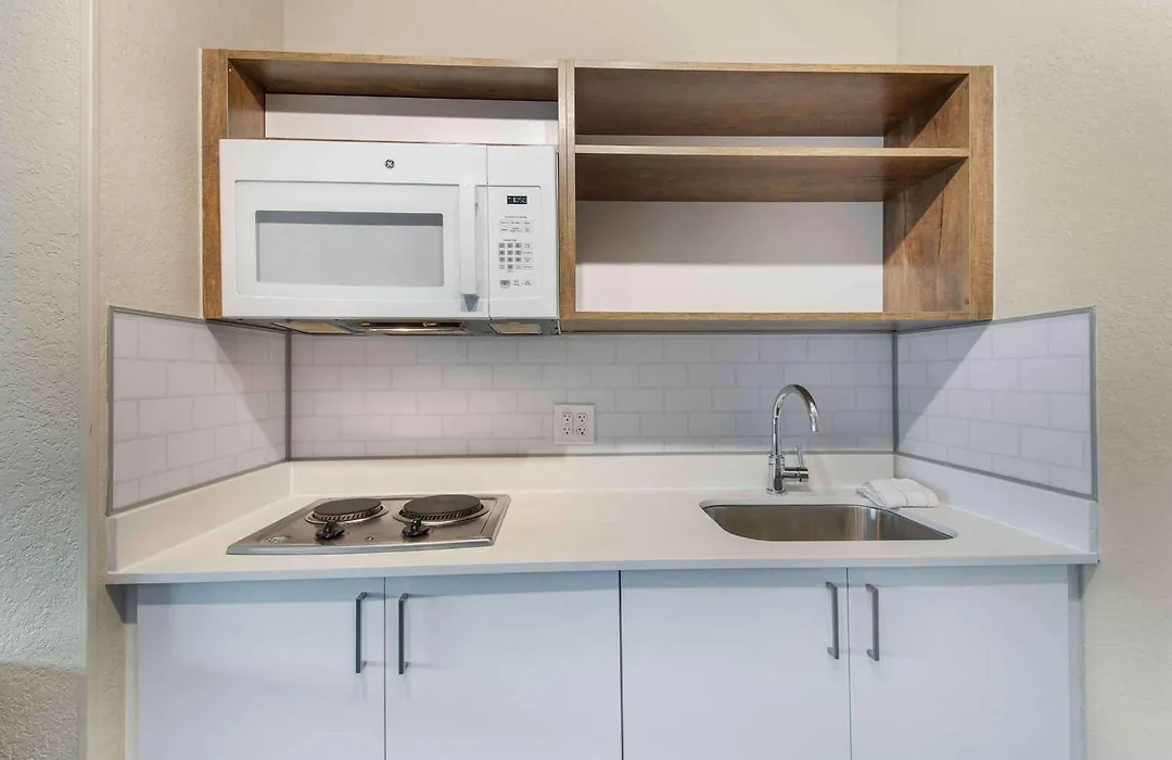 Extended Stay America Premier Suites - Miami - Airport - Doral - 25Th Street-1