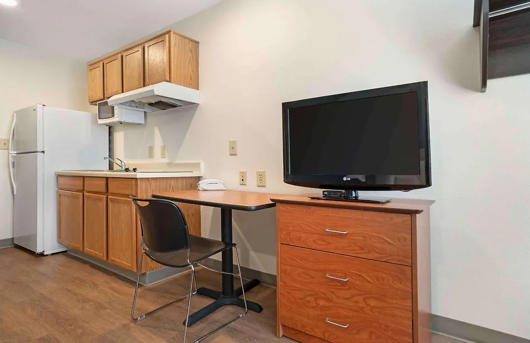 Extended Stay America Select Suites - Fort Walton Beach-1