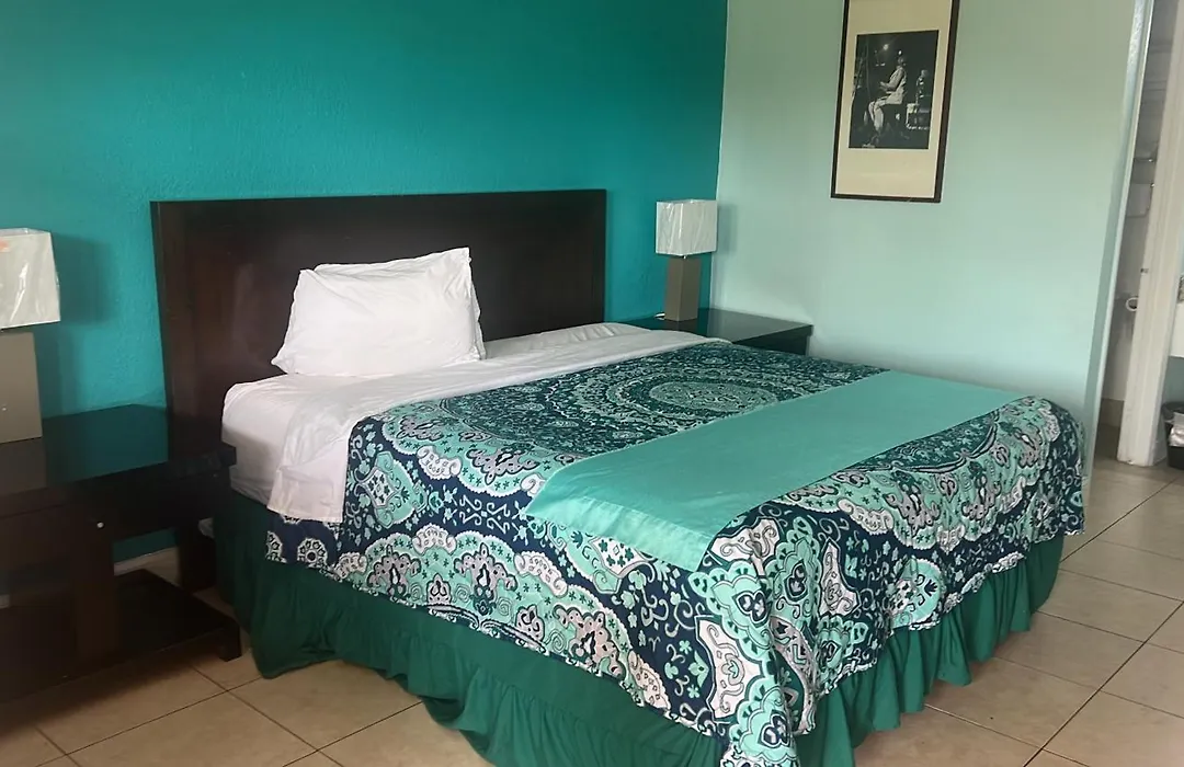 Apm Inn & Suites - Jacksonville-1