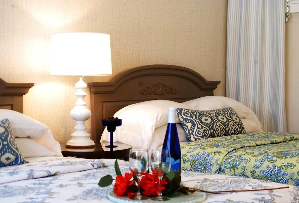 Summers Inn Ludington - Adults Only-1