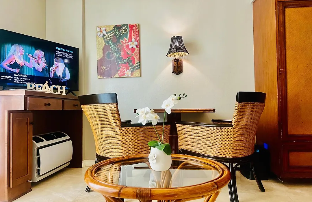 Aloha Gem Studio: Waikiki Retreat with High-Speed Wi-Fi-1