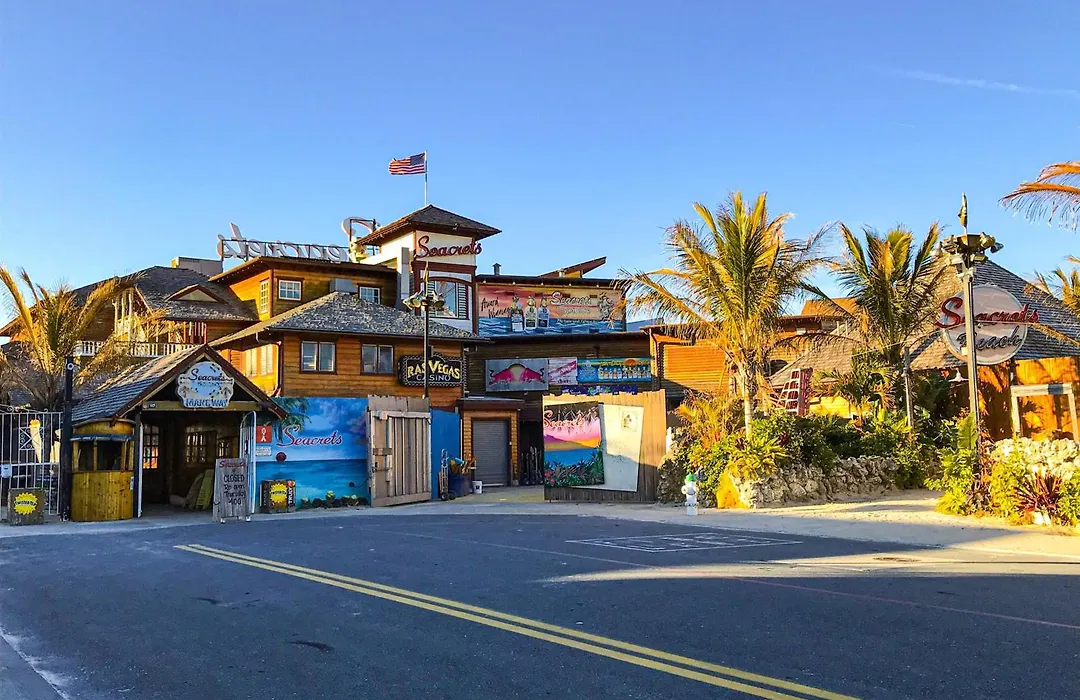 Dolphin Bay I-1