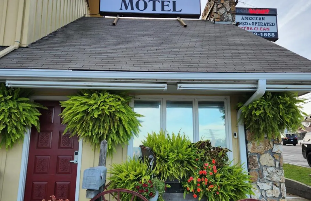 Homestead Motel-1
