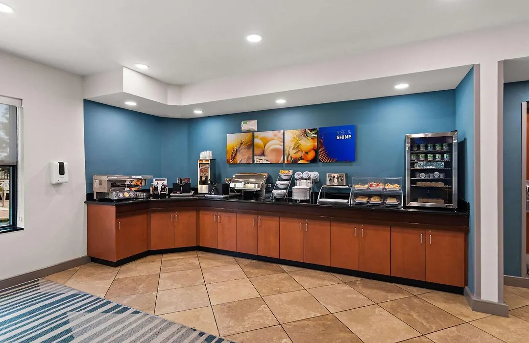 Comfort Suites Vero Beach I-95-1