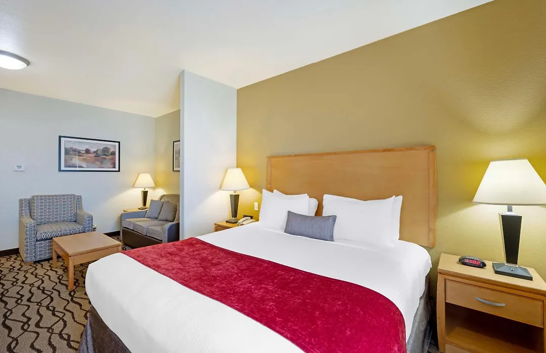 Best Western Plus Guymon Hotel & Suites-1