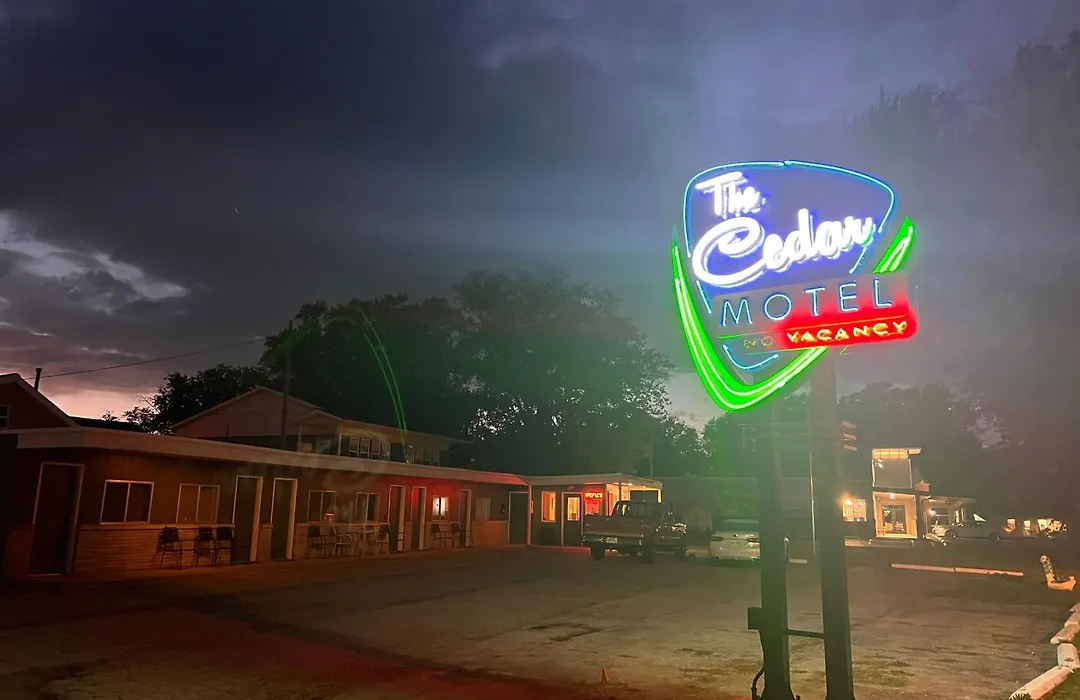 The Cedar Motel-1