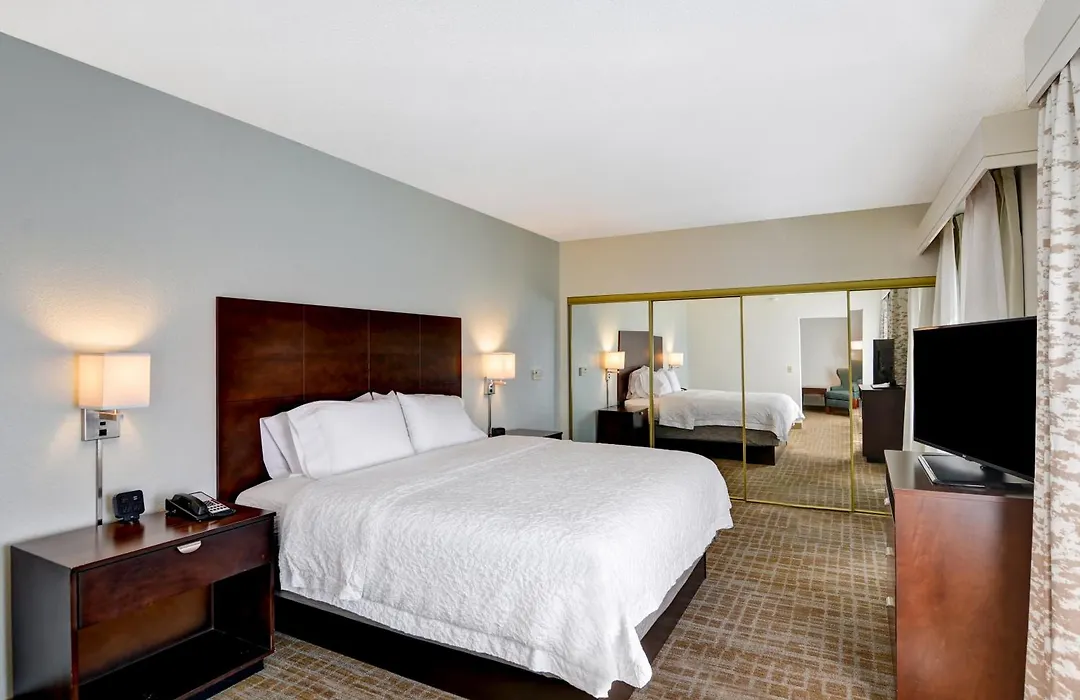 Hampton Inn & Suites Boynton Beach-1