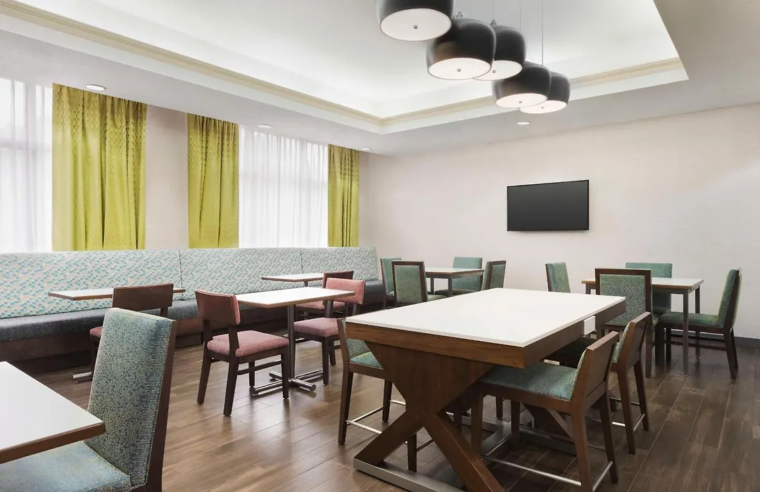 Hampton Inn Quakertown-1