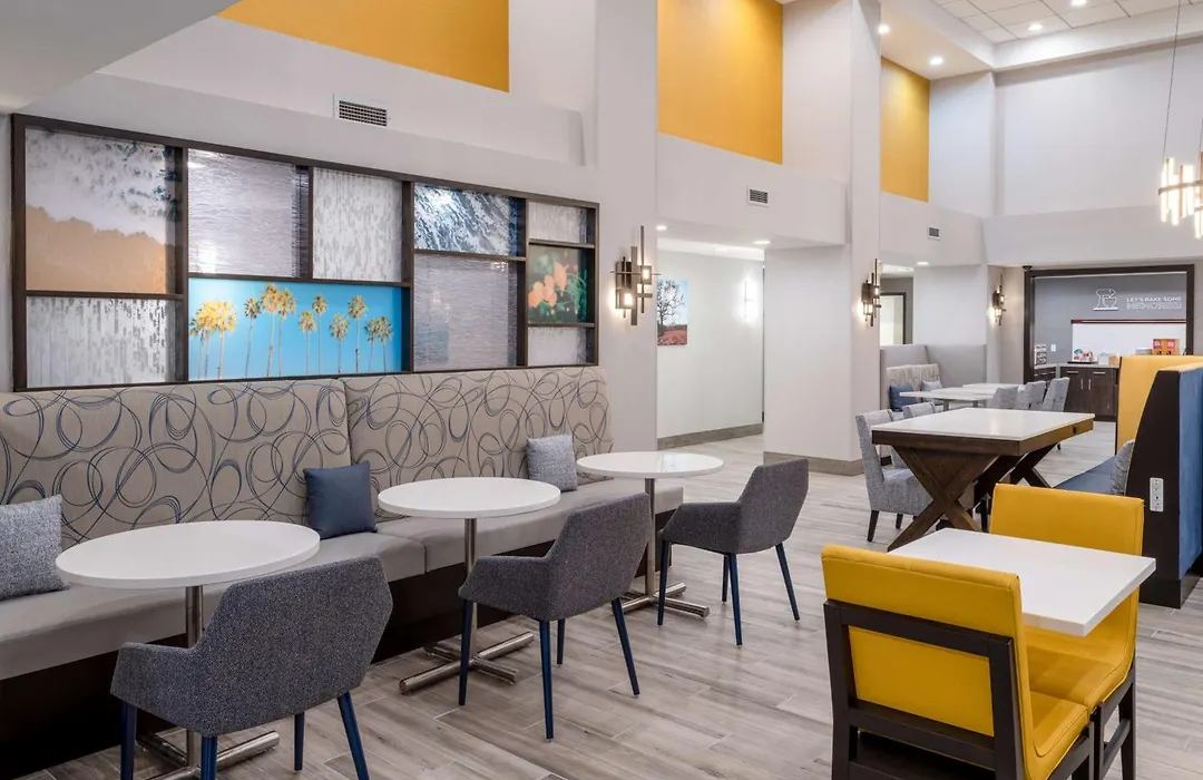 Hampton Inn & Suites Agoura Hills-1