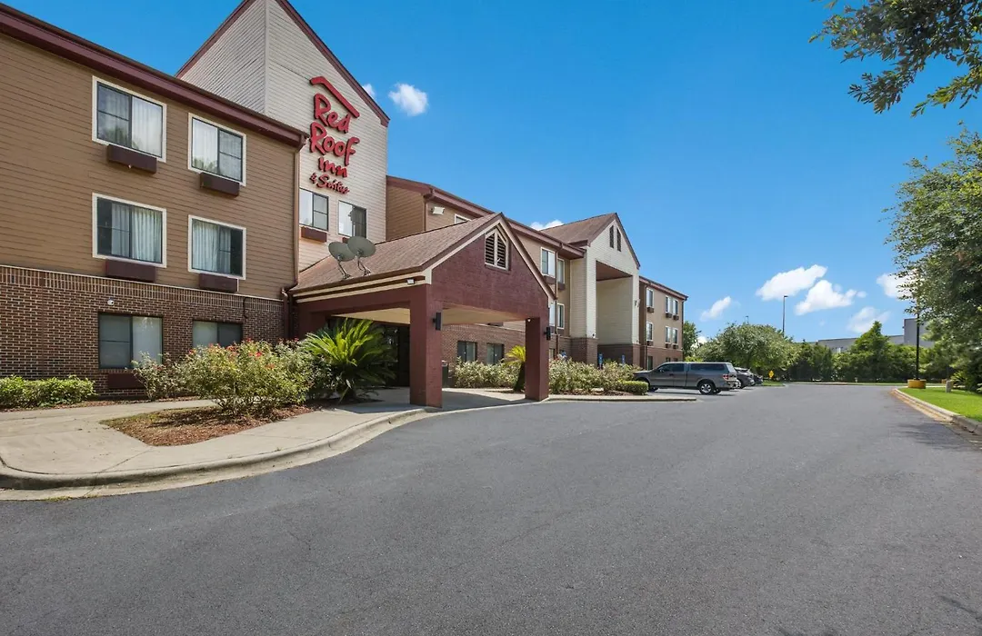 Red Roof Inn & Suites Savannah Airport-1