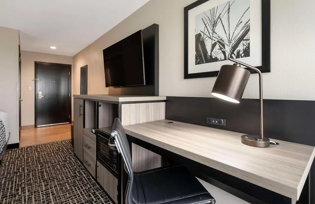 Best Western Plus Greenwood Indy South Inn-1