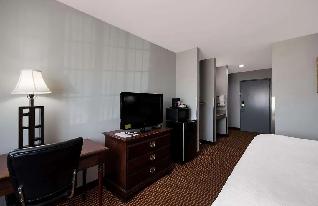 Quality Inn & Suites Oklahoma City North-1