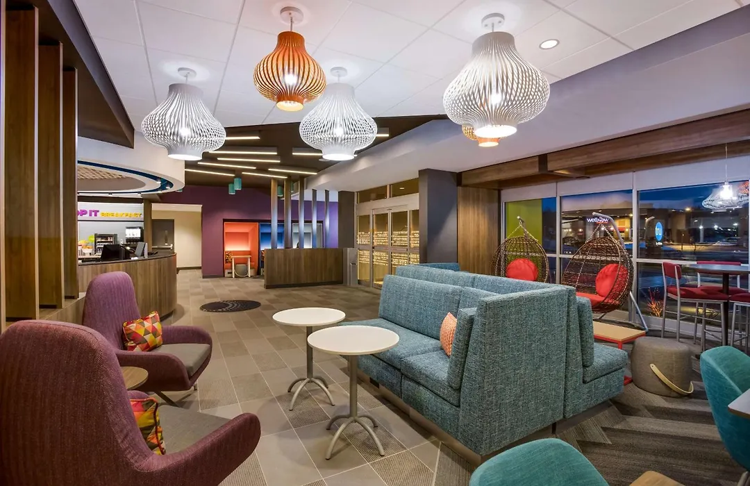 Tru By Hilton Traverse City-1
