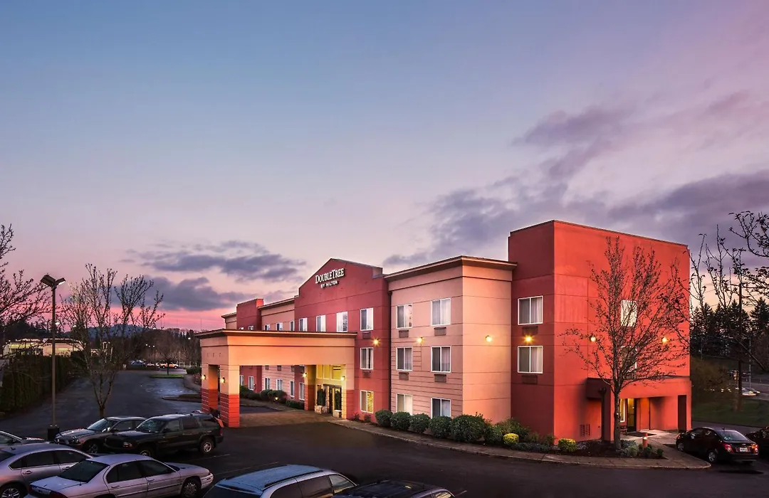 Doubletree By Hilton Portland - Beaverton-1