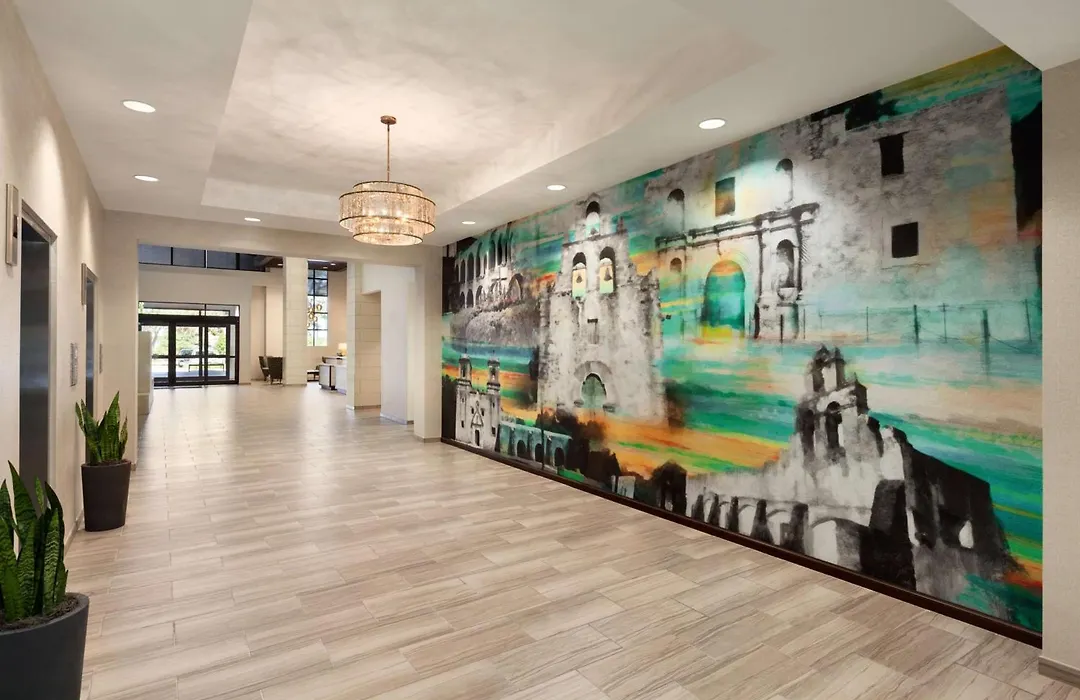 Embassy Suites San Antonio Brooks City Base Hotel & Spa-1
