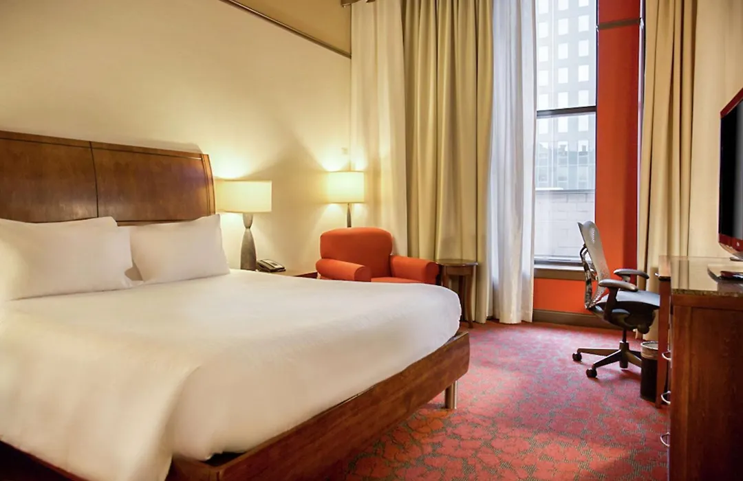 Hilton Garden Inn Milwaukee Downtown-1