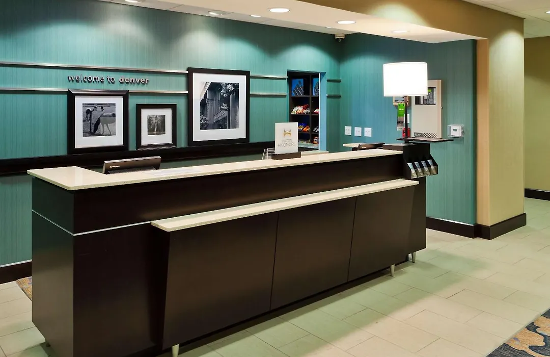 Hampton Inn & Suites Denver Airport / Gateway Park-1