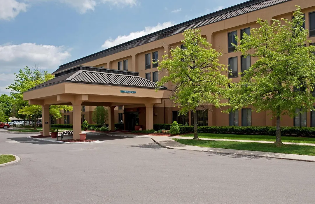 Ann Arbor North Inn-1
