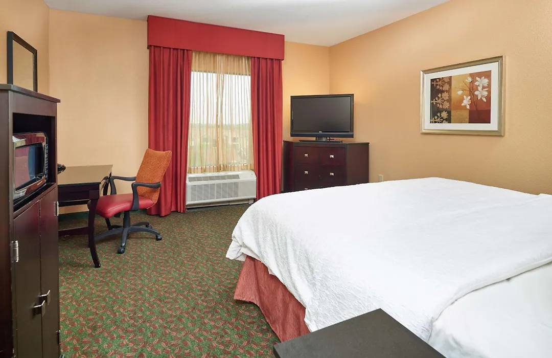 Hampton Inn & Suites Waco-South-1