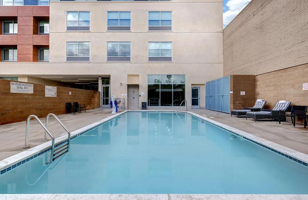 Holiday Inn Express & Suites - Glendale Downtown-1