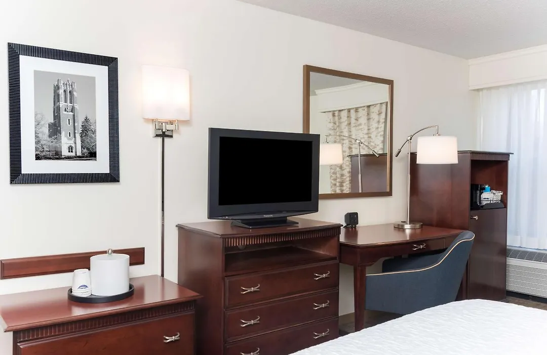 Hampton Inn East Lansing-1