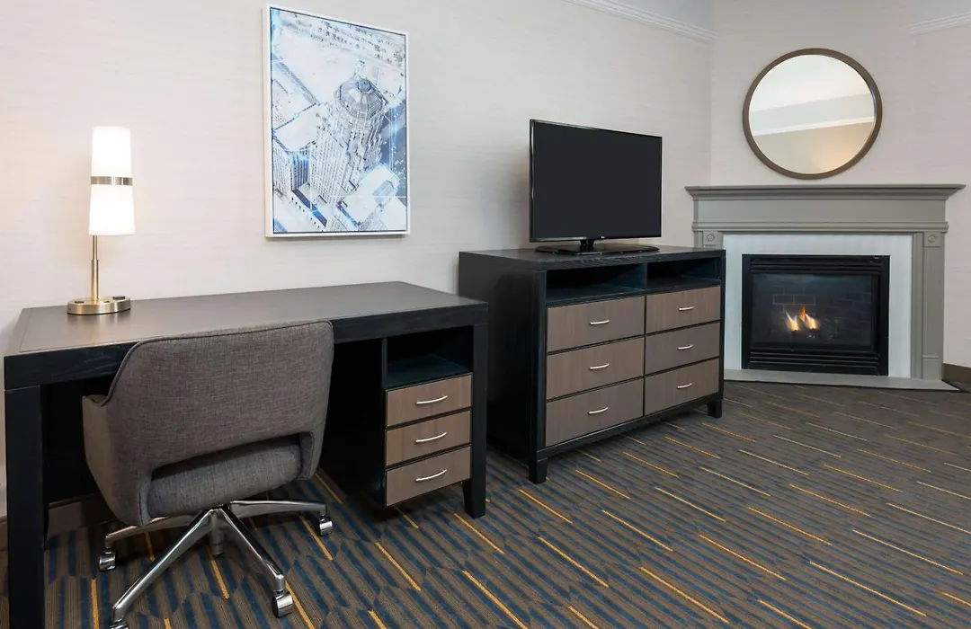 Hampton Inn & Suites Buffalo/Downtown-1