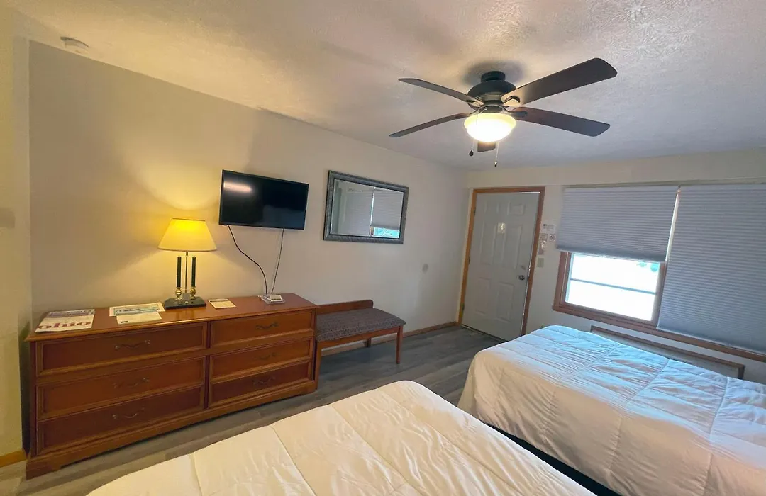 Plantation Motel-1