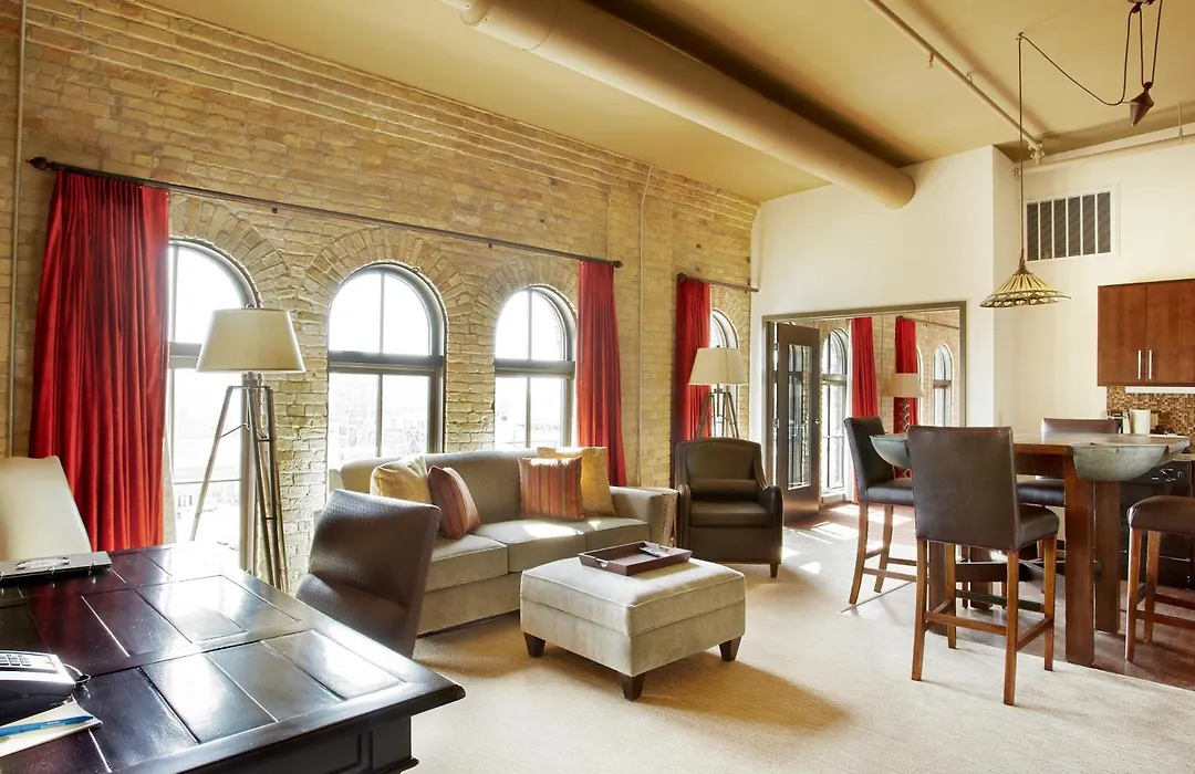 Brewhouse Inn And Suites-1