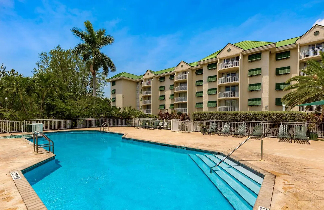 Kwss204 Sunrise Suites Barbados Suite #204-1