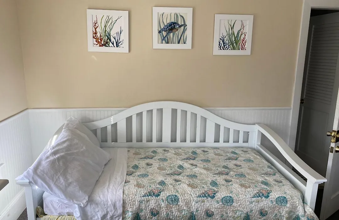 Atlantic House Bed & Breakfast-1