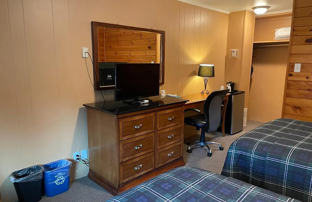 Northern Lights Lodge-1
