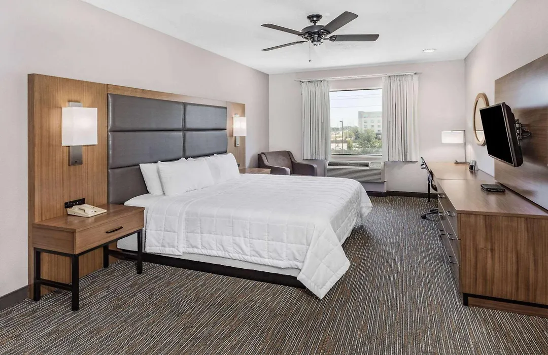 Wingate By Wyndham Houston Bush Intercontinental Airport-1