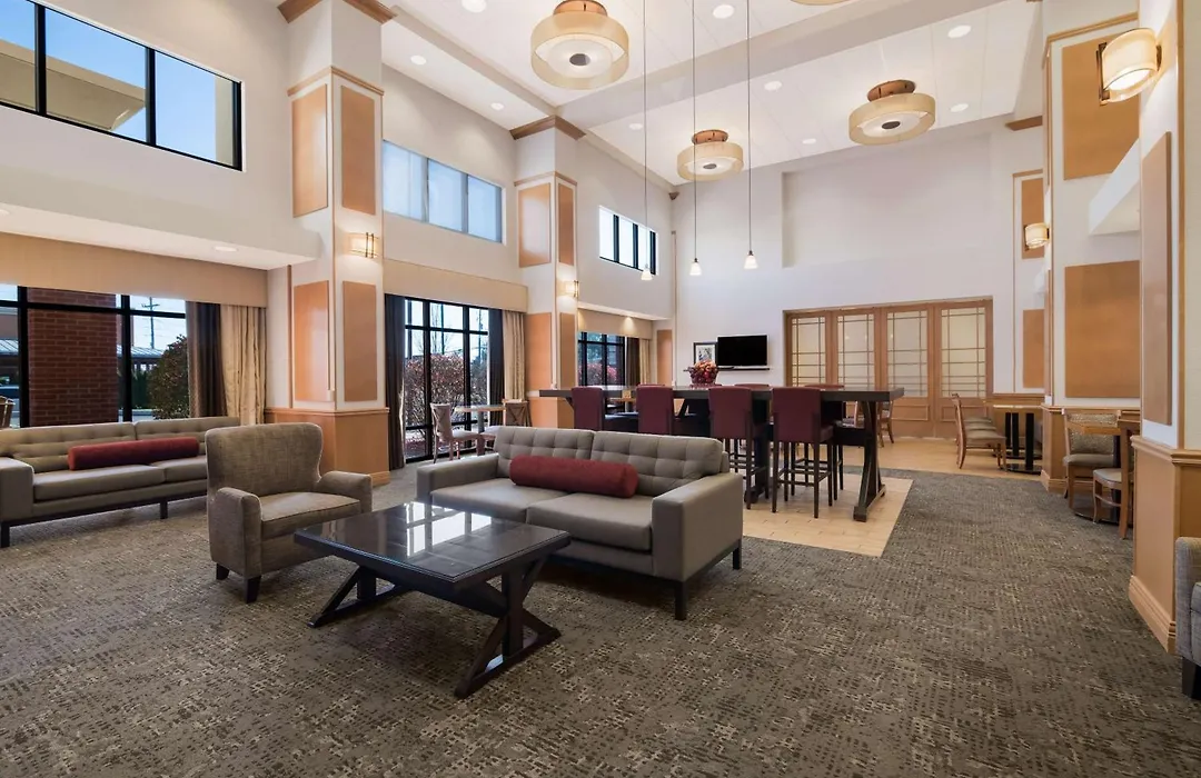 Hampton Inn & Suites Plattsburgh-1